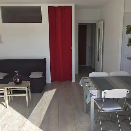 شقة Beau 2 Pieces Proche Plage Et Commerces